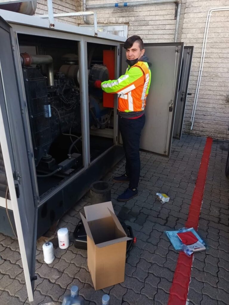 Generator service